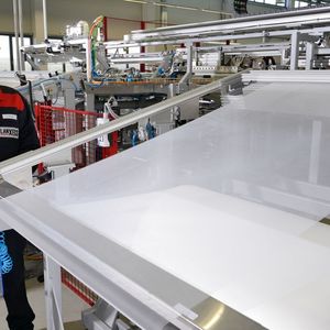 Die Membranen basieren auf einer dreilagigen Kompositstruktur, die in mehreren Produktionsschritten hergestellt wird.