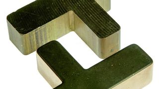 Flexibilität bei der Bearbeitung: von Werkstücken für die Bauindustrie, Medizintechnik oder Haushaltswarenindustrie bis zu Beschlägen und Armaturen reicht die Produktpalette. Bild: P+E Oberflächentechnik (Archiv: Vogel Business Media)