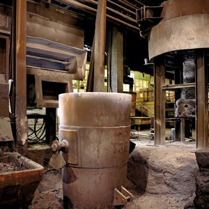 Schweres Kaliber: Die aktuellen Standorte aller Pfannen sind im Fertigungsleitsystem abrufbar.