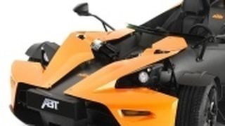 Kein Dach und keine Windschutzscheibe: Der KTM X-Bow (ausgesprochen: Crossbow) ist ein Motorrad auf vier Rädern.  (Foto: Abt)