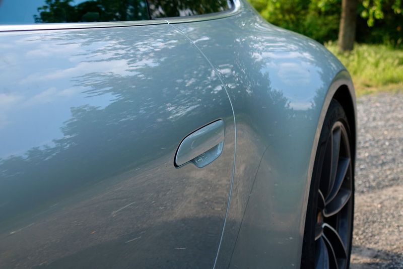 Die Türgriffe fahren ... (Schreiner/»kfz-betrieb«)