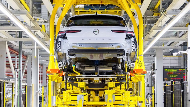 ... circa 500 Einheiten gefertigt. (Bild: Opel)