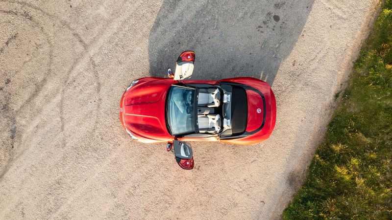 Der Platz innen ist begrenzt. (Bild: MG Motor)