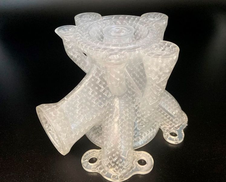 Mit Somos Water Shed AF bietet Covestro ein Stereolithographieharz an, mit dem sich  Feingussformen für Bauteile aus Superlegierungen realisieren lassen. (Covestro)