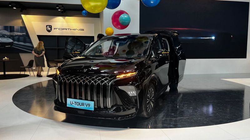 ... zum Beispiel das neue Flaggschiff U-Tour V9. (Bild: Simon – VCG)