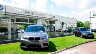 Die BMW-Niederlassung in Saarlouis soll spätestens 2027 geschlossen werden. (Bild: bing.com)