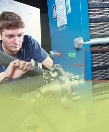 Plattenk_hler_geschraubt ()