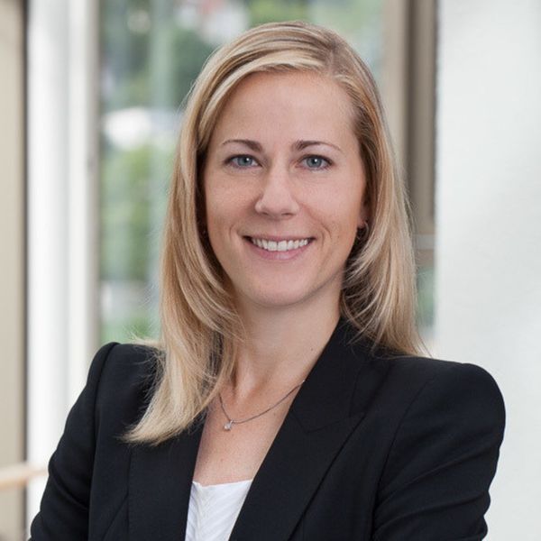Dr. Nicole Tschauder ist Analytikerin für die Fertigung bei SAS. Sie konzentriert sich auf den Einsatz von maschinellen Lernmethoden in den Industrie 4.0-Szenarien und auf 