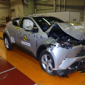 (Euro-NCAP)