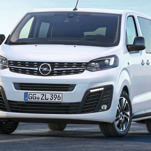 Die meisten Modellvarianten sind maximal 1,90 Meter hoch und damit Tiefgaragenfähig.(Bild:  Opel)