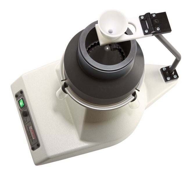 Rotations-Kegelprobenteiler Laborette 27 – mit Teilkopf 1:30 (Bild: Fritsch)