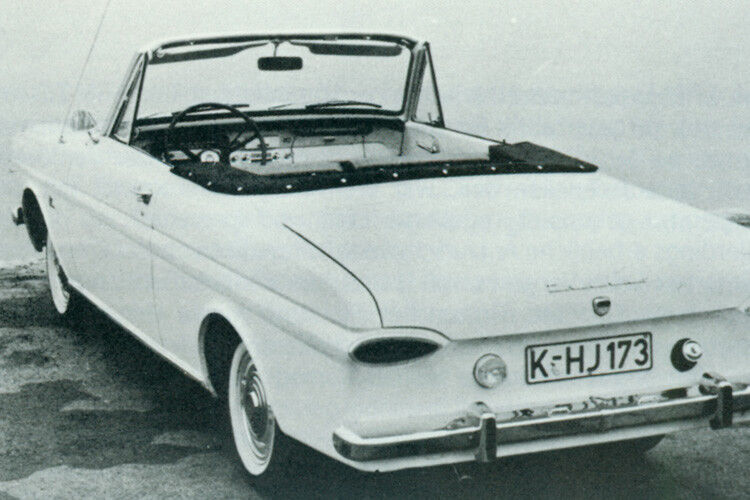... und ein zweisitziges Cabriolet vom Karossier Deutsch. (Ford)