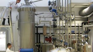 Das neue Technikum des Forschungszentrums für Weiße Biotechnologie  (Bild: TU München)