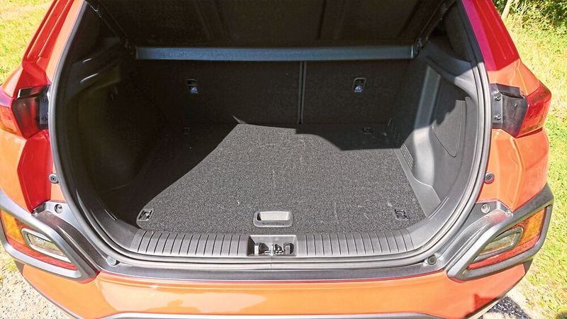 Der Kofferraum fasst 360 bis 1.140 Liter. (Sven Prawitz/»Automobil Industrie«)