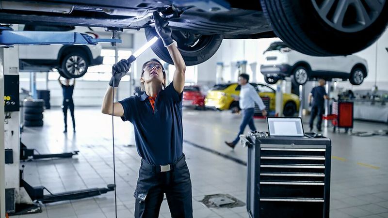 Steigende Reparaturkosten sind ein Trend, der bleibt. Die Versicherer geben keine Entwarnung.(Bild:  Gesamtverband der Versicherer)
