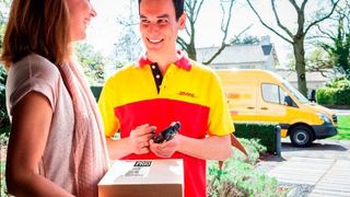 Im ersten Schritt steht DHL Paket Prio allen Geschäftskunden in den Regionen Leipzig, Würzburg und Nürnberg zur Verfügung. (DHL)