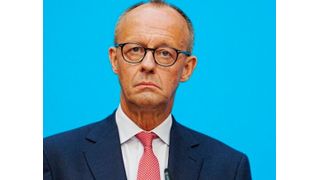 Tja, das erste Jahr der neuen Bundesregierung unter Friedrich Merz ist so gut wie passé! Trotz großer Versprechen ist nach Meinung des deutschen Mittelstands aber nichts wirklich passiert, was die dringlichsten Probleme für die Industrie angeht. Hier einige Umfrageergebnisse ... (Bild: dpa)