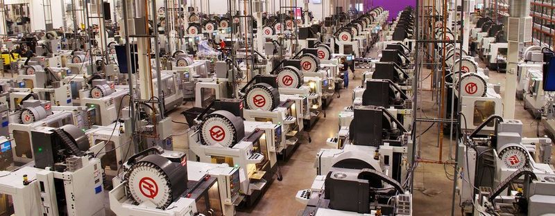 Mit den neuen Maschinen verfügt Proto Labs in Großbritannien nun über einen Maschinenpark aus 130 CNC- und 57 Spritzgussmaschinen. (Proto Labs)