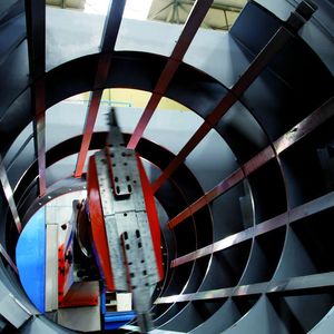 Bild 2: Ausspindeln des Generatorgehäuse-Innendurchmessers mit einem Ausbohrkopf auf einem Ansatzstück. Bild: Skoda Machine Tools