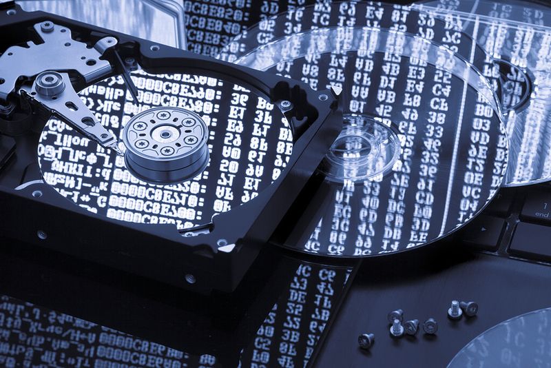 Obwohl ein dringender Bedarf nach einer Optimierung der Datenspeicherung besteht, verfügen viele KMU aktuell über keine umfassende Speicherstrategie. (Bild: Andrey Kuzmin - Fotolia.com)