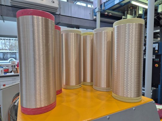 Filati multifilamento realizzati con PET riciclato(Bild:  Fraunhofer IAP)