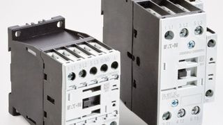 Leitungsschutzschalter (wie hier von Eaton) sichern Stromkreise und unterbrechen im Ernstfall innerhalb von Millisekunden die Stromversorgung, beschreibt BASF. Flammgeschützte Kunststoffe müssten deshalb sowohl hohe Anforderungen an mechanische Eigenschaften als auch in puncto Brandverhalten erfüllen. (BASF / Eaton)