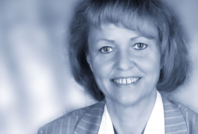 Jennifer Vincenz, tecnotron elektronik GmbH, ist vom IPC zertifizierter CID, CID+, Instructor und FED-Designer. (Bild: Jennifer Vincenz, tecnotron elektronik GmbH)