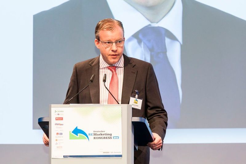 Florian Fischer, Geschäftsführer von Vogel Business Media, begrüßte die Teilnehmer. (Stefan Bausewein)