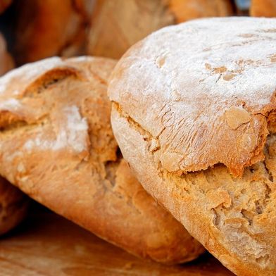 Die Zahl der Bäckereibetriebe ging 2025 um 2,8 Prozent auf 8.659 zurück, während die Beschäftigtenzahl moderat um 1,4 Prozent sank.  (Bild: frei lizenziert)