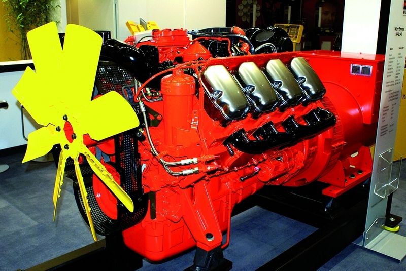 Als Kernbestandteil eines BHKW eignet sich ein handelsüblicher Dieselmotor. Er muss allerdings für den Betrieb mit Pflanzenöl modifiziert werden. (Archiv: Vogel Business Media)