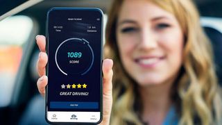 Diue FIA Smart Driving Challenge will Autofahrer spielerisch zu umweltfreundlichem und sicherem Fahren motivieren. (Messe Frankfurt/©Denis Rozhnovsky - stock.adobe.com)