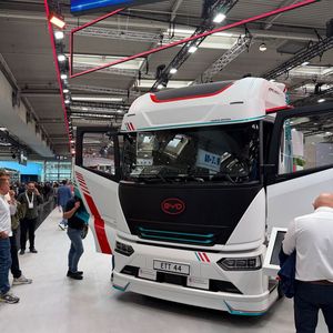 Der ETT44 ist das neue Schwerlast-Flaggschiff von BYD. (Bild: Köth - VCG)