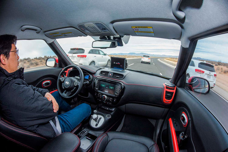 Kia hat mit diversen Technologien rund um das autonome Fahren überrascht. (Foto: Kia)