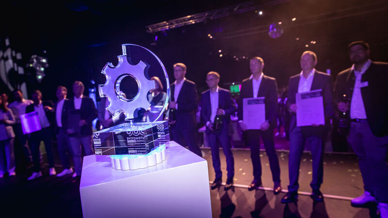 Premiere: Am Abend des 21. Juni 2022 verlieh »kfz-betrieb« zum ersten Mal den Automotive Business Award. (Bild: Stefan Bausewein)