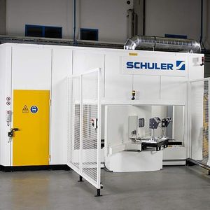 Die Laserschneidanlagen beruhen auf einem modularen Baukastensystem, das herstellerunabhängig mit der am besten geeigneten Laserstrahlquelle ausgerüstet werden kann. Bild: Schuler