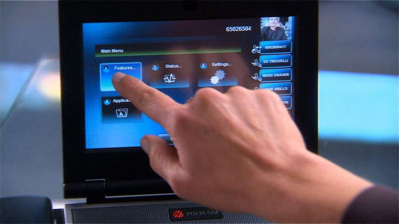 Zum Einleiten von Videokonferenzen genügt ein Knopfdruck am Desktop (One-Touch Call). (Archiv: Vogel Business Media)