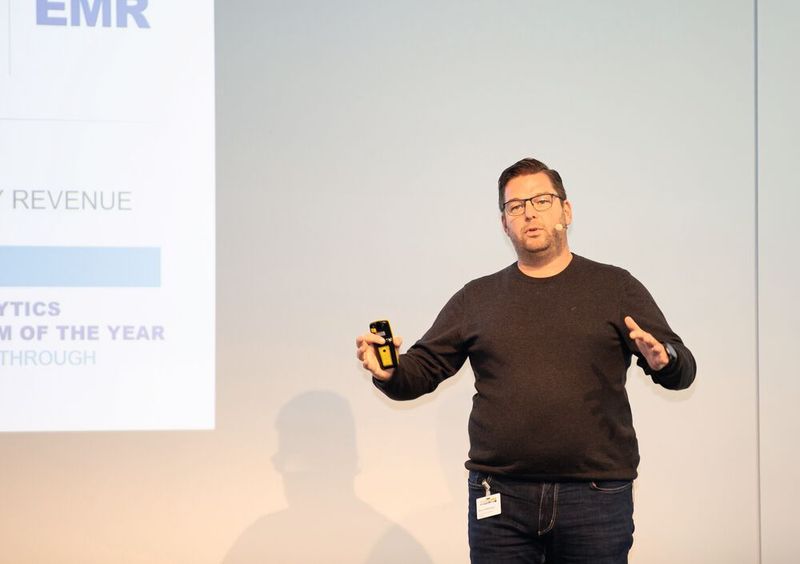 Big Brother is Watching You? Die Pumpe 4.0 jedenfalls soll dank Industrie-bewährten IoT-Sensoren und App-Lösungen... (Bild: Oxana Gruber Photography)