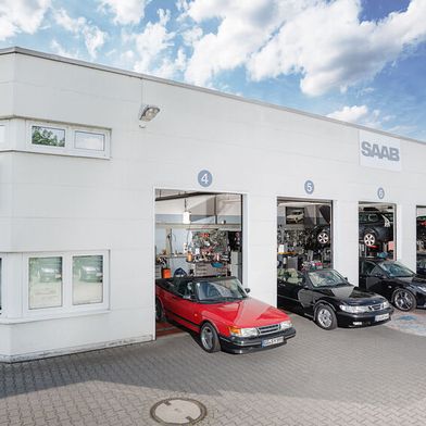 Saab Service Ratzmann: 15 Jahre Eigenständigkeit und 38 Jahre Sab-Markenbegeisterung haben im Markt Spuren hinterlassen. (Bild: Ratzmann-Automobile)