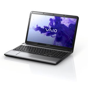 Die Modelle der Vaio E-Serie mit 15 Zoll Display sind in den Farben weiß, schwarz und silber erhältlich.