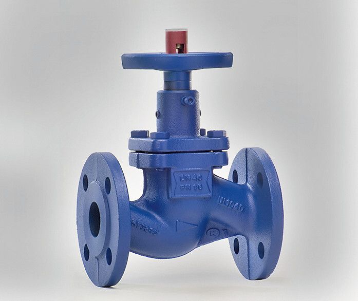 1973: Mit dem BOA-H kommt das erste wartungsfreie Serienventil aus Gusseisen auf den Markt.  (KSB)