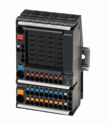 Bild 4: Modul 18plus besteht aus drei Basis-Komponenten. Kabelbaum und Potenzialverteilung sind integriert. Durch Bestücken mit unterschiedlichen Schutzschaltern lässt sich die Absicherung an die gegebene Anwendung anpassen. (Bild: E-T-A)