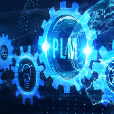 Viele Prozesse in Konstruktion und Entwicklung befinden sich im Wandel. PLM-Lösungen sorgen dank Transparenz und Datendurchgängigkeit für mehr Effizienz. (Bild: © TenPixels - stock.adobe.com)