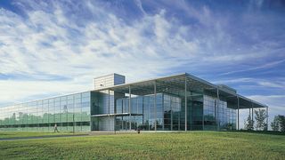 Valeo (im Bild der Firmensitz in Auburn Hills) arbeitet gemeinsam mit Gemalto an einer App, die den Autoschlüssel ersetzen soll. (Valeo)