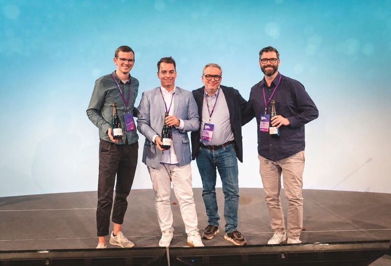 Die „Excellence Partner“ (v. l.): Lennart Schultheis, Green IT Das Systemhaus GmbH, Philipp Pögler, teccle Group GmbH, Enreach VP Sales Marco Crueger und Christian Gaul, Frings IT Solutions GmbH (Bild: Jannis Fritsch)