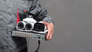 Gerade Überwachungssysteme und Kamera-Netze profitieren enorm von der Cloud, sagt Rishi Lodhia von Eagle Eye Networks. (Bild: © Dmitriy - stock.adobe.com)