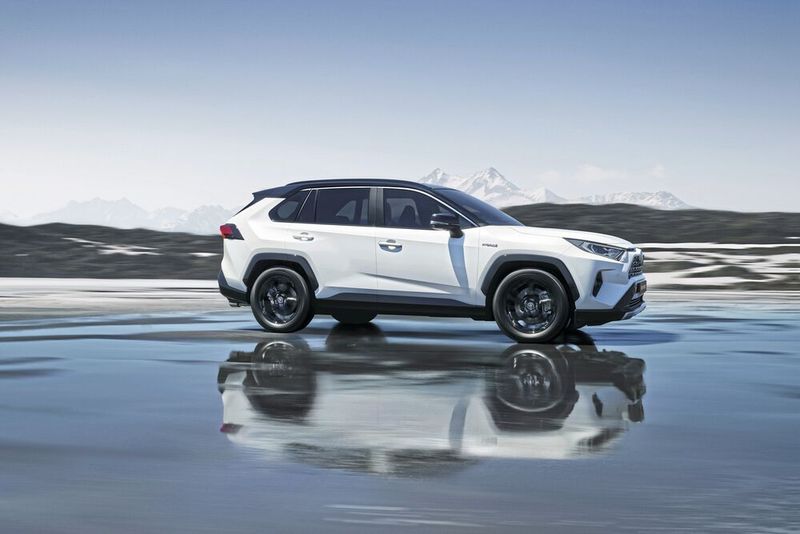 Neu auf Platz 3: Toyota Rav4 mit 838.000 verkauften Einheiten (+ 3,6 %). (Toyota)