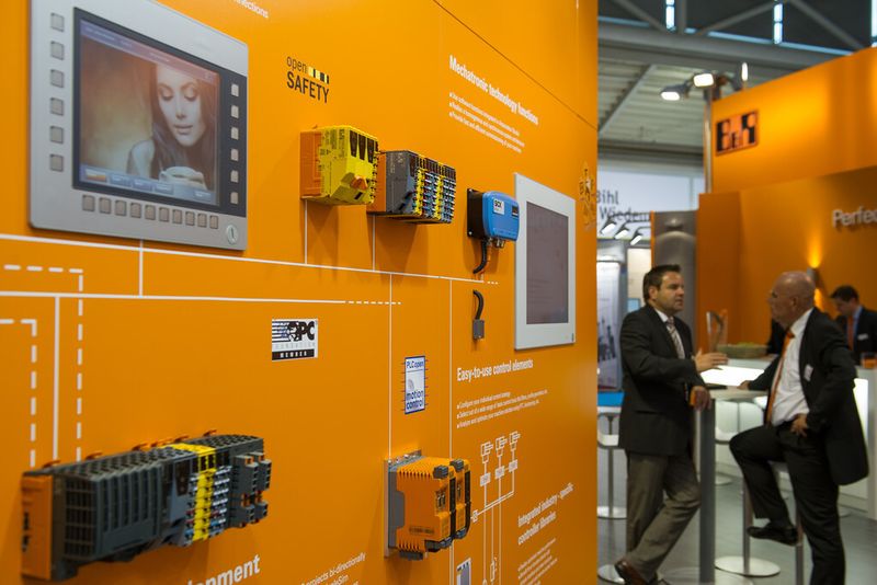 Rückblick: Impressionen von der Automatica 2012. (Bild: Messe München)