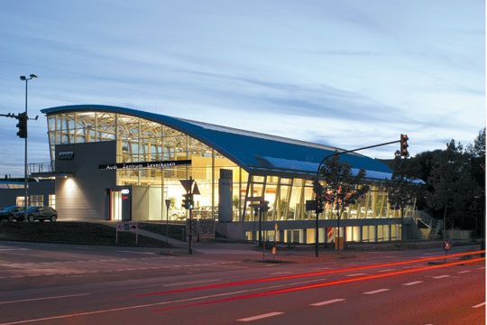 auch in Leverkusen ist Gottfried Schultz mit einem Audi-Zentrum vertreten. (Archiv: Vogel Business Media)