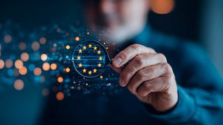 Die EU-Kommission überprüft, ob Marktstellung und das Greifen gesetzlicher Vorschriften in Bezug auf AWS und Azure im Einklang stehen.  (Bild: © Cam - stock.adobe.com)