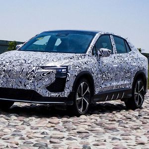 Derzeit in letzten Tests ist das zweite Aiways-Modell, der U6.(Bild:  Aiways)